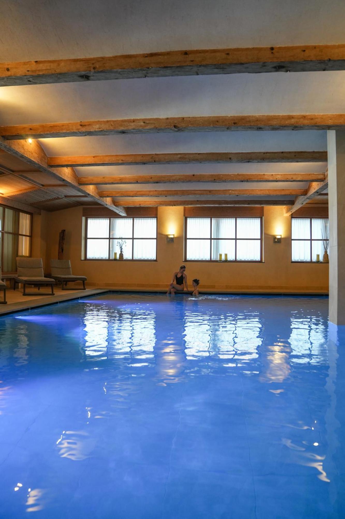 Sporthotel Panorama Corvara In Badia Exterior photo
